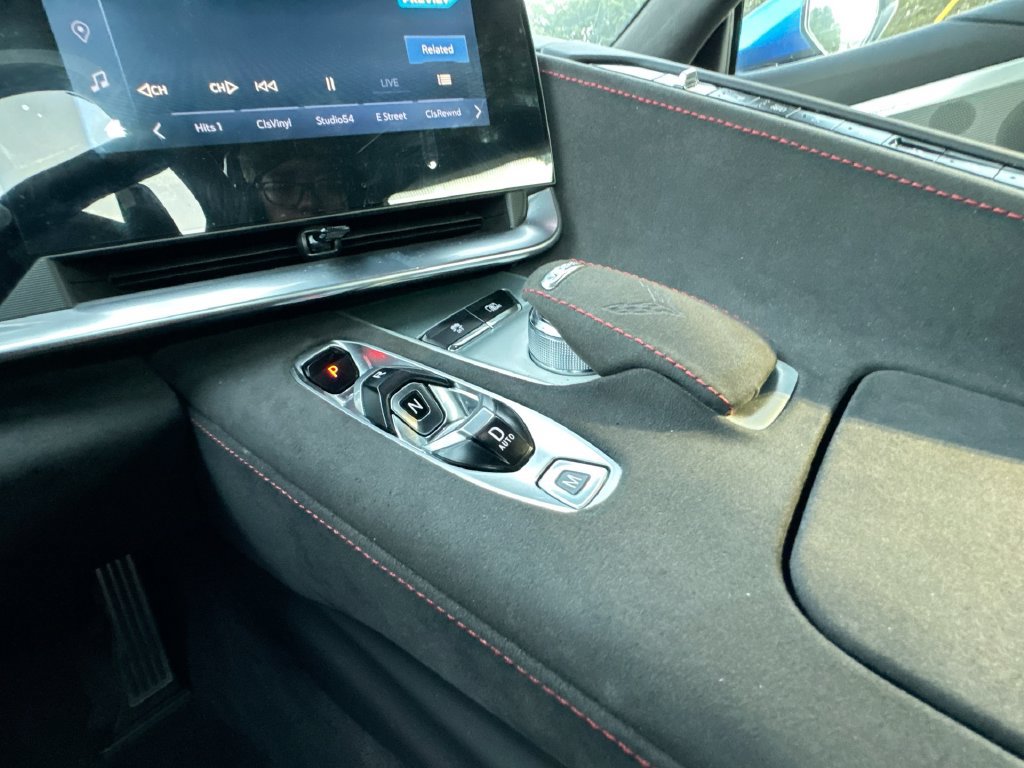 Used 2024 Chevrolet Corvette Z06 RWD image 23