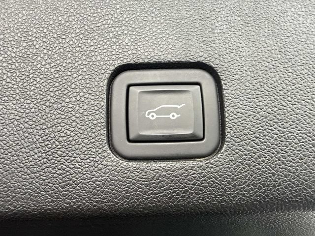 Certified 2023 Cadillac XT6 Premium Luxury w/ Technology Package AWD/4WD image 60
