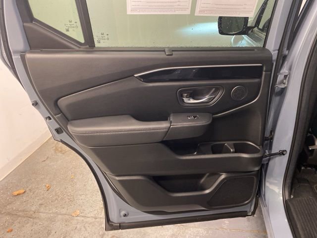 Certified 2025 Honda Pilot Touring image 24