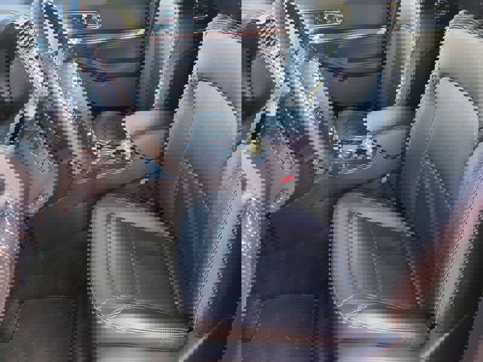 Used 2016 Ford Explorer Limited image 16