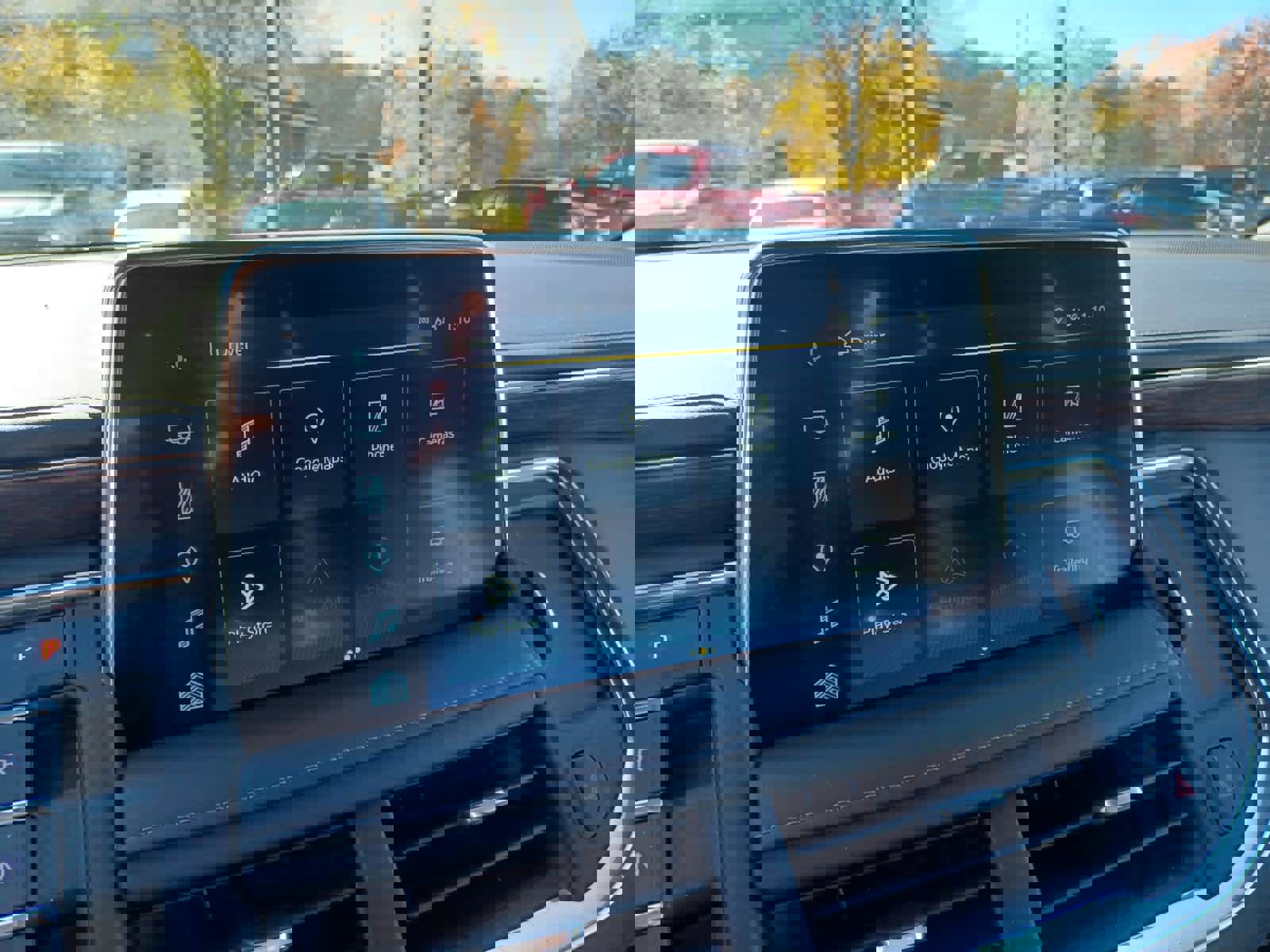 Used 2022 Chevrolet Suburban High Country w/ Max Trailering Package image 12