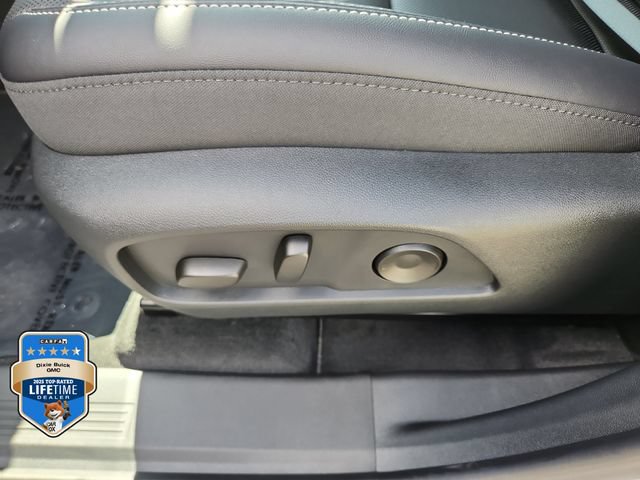 New 2027 GMC Terrain Elevation w/ Elevation Premium Package FWD image 18