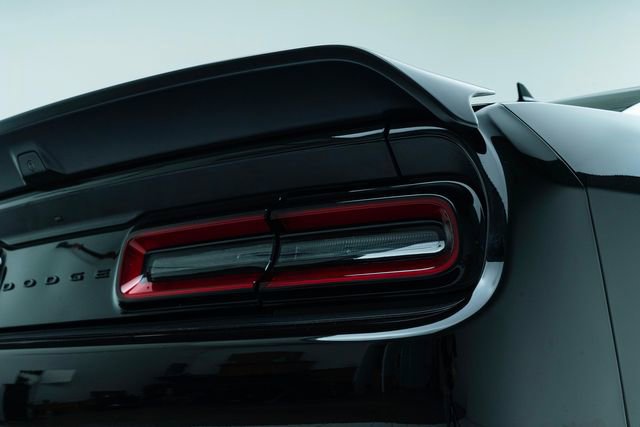 Used 2022 Dodge Challenger SRT Hellcat Redeye image 15