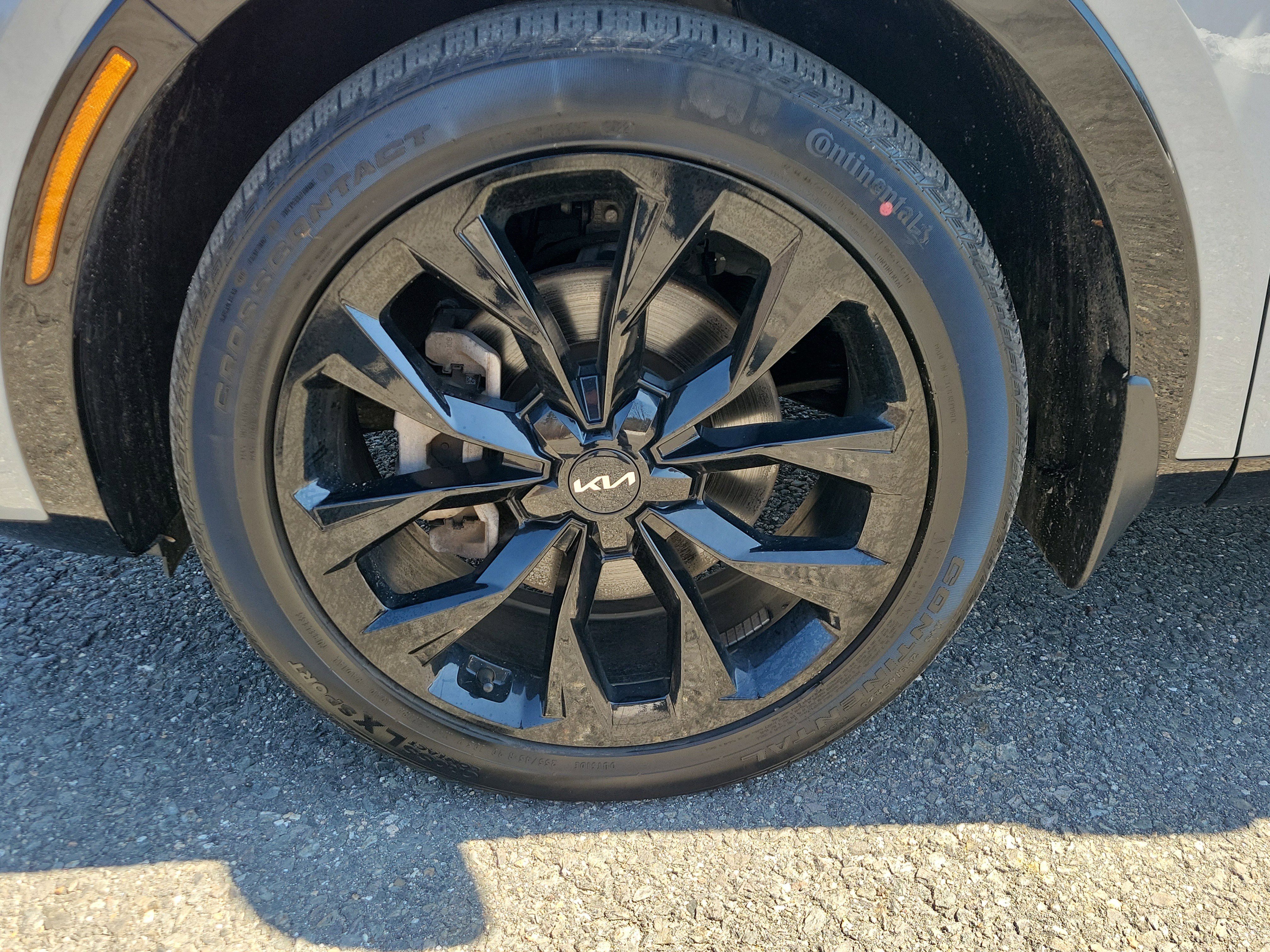 Used 2023 Kia Sorento SX image 12