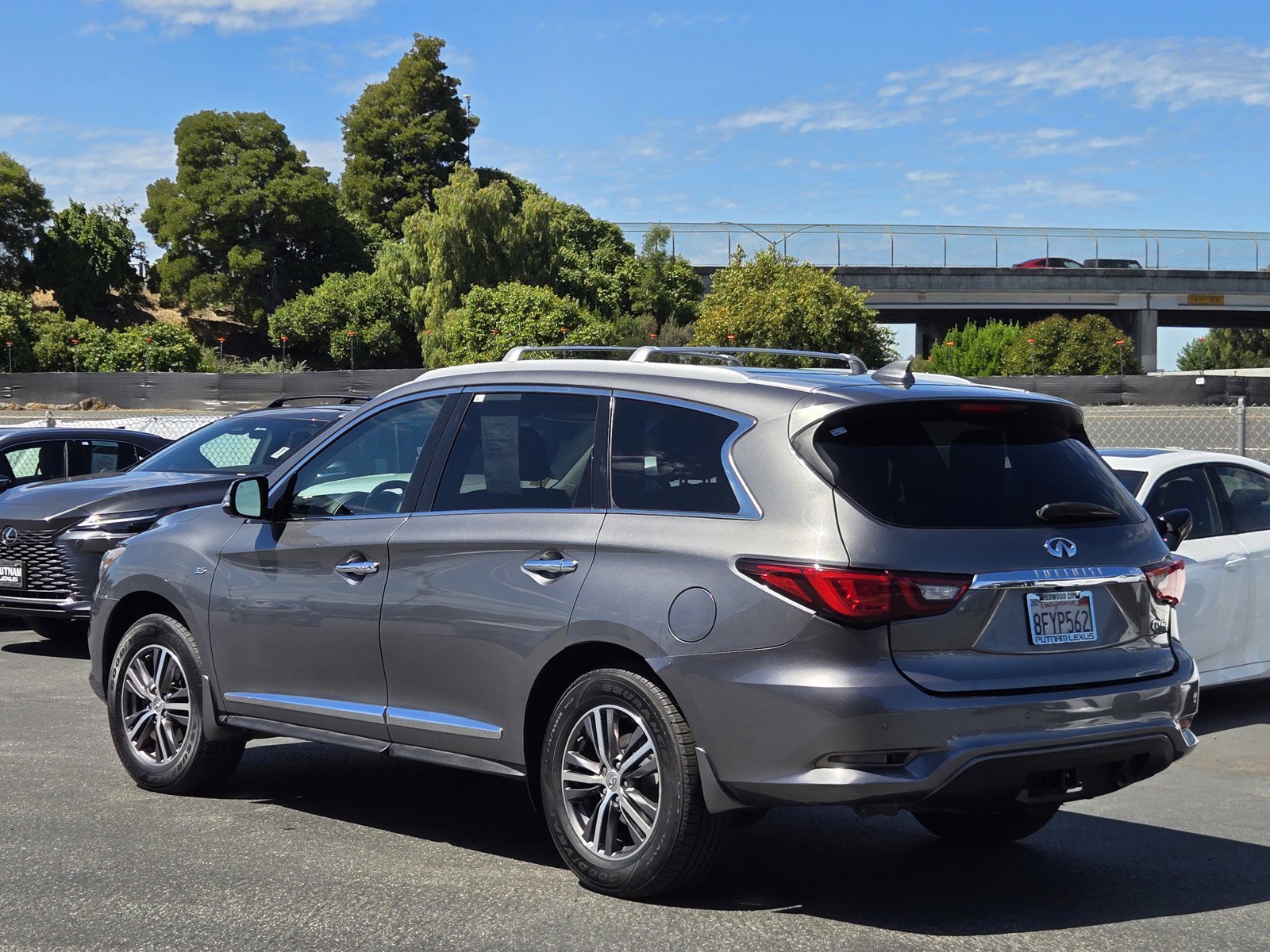 Used 2018 INFINITI QX60 AWD w/ Premium Plus Package image 6