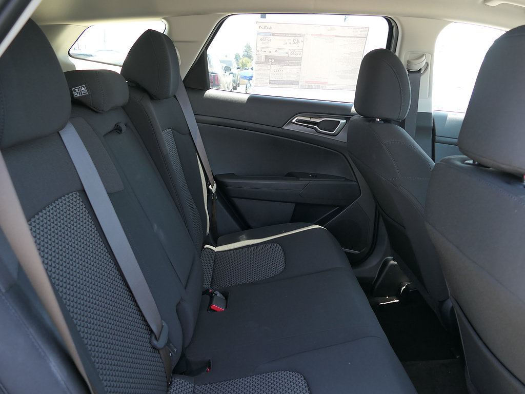 New 2026 Kia Sportage LX FWD image 20