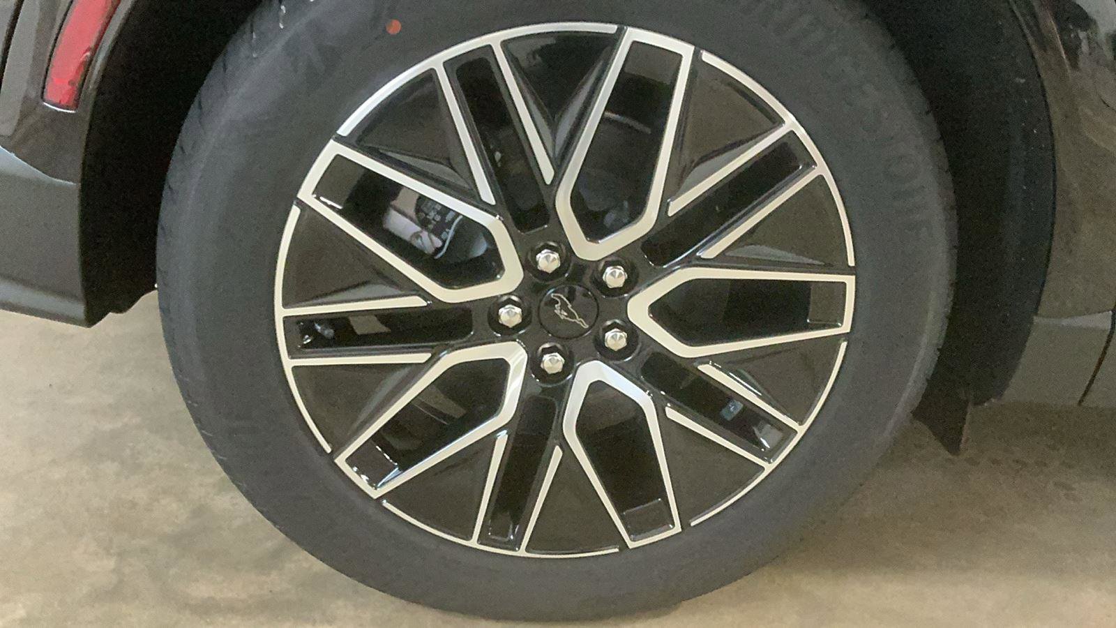 New 2025 Ford Mustang Mach-E Premium image 5