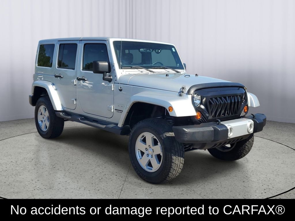 Used 2011 Jeep Wrangler Unlimited Sahara w/ Dual Top Group AWD/4WD video 2