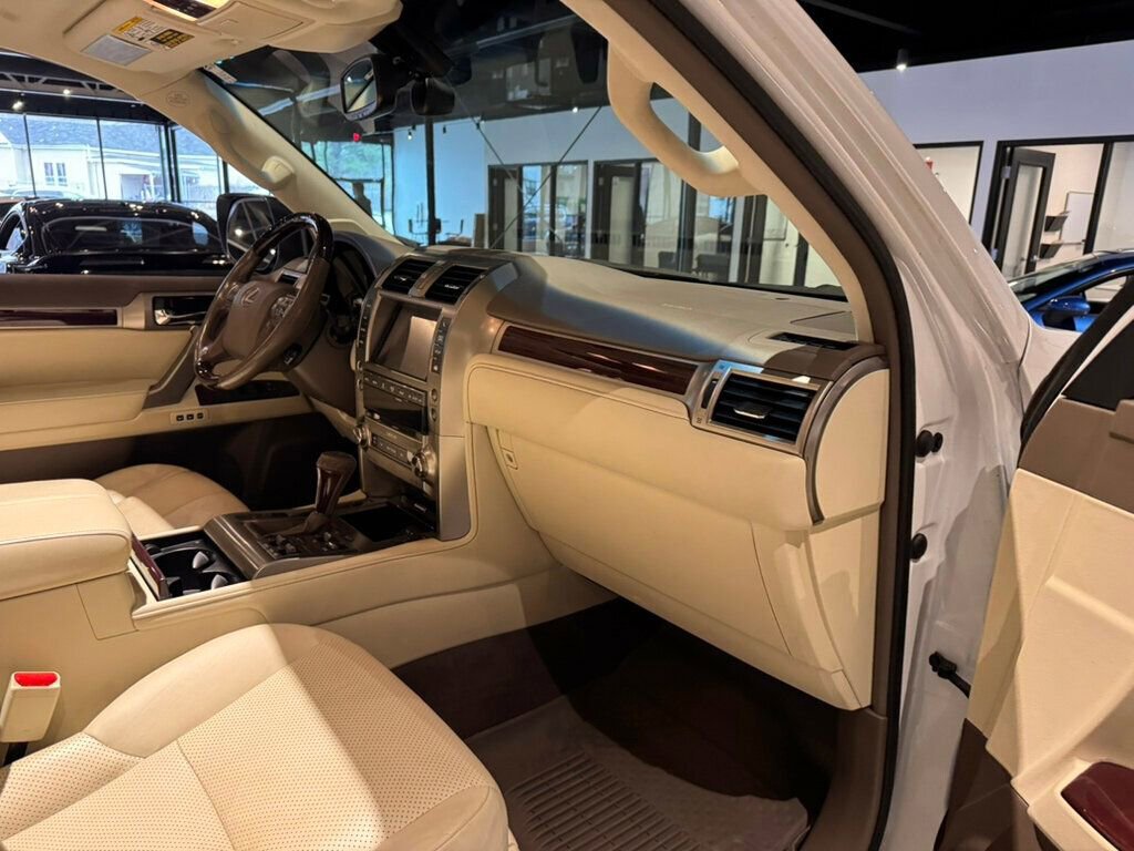 Used 2019 Lexus GX 460 Luxury image 28