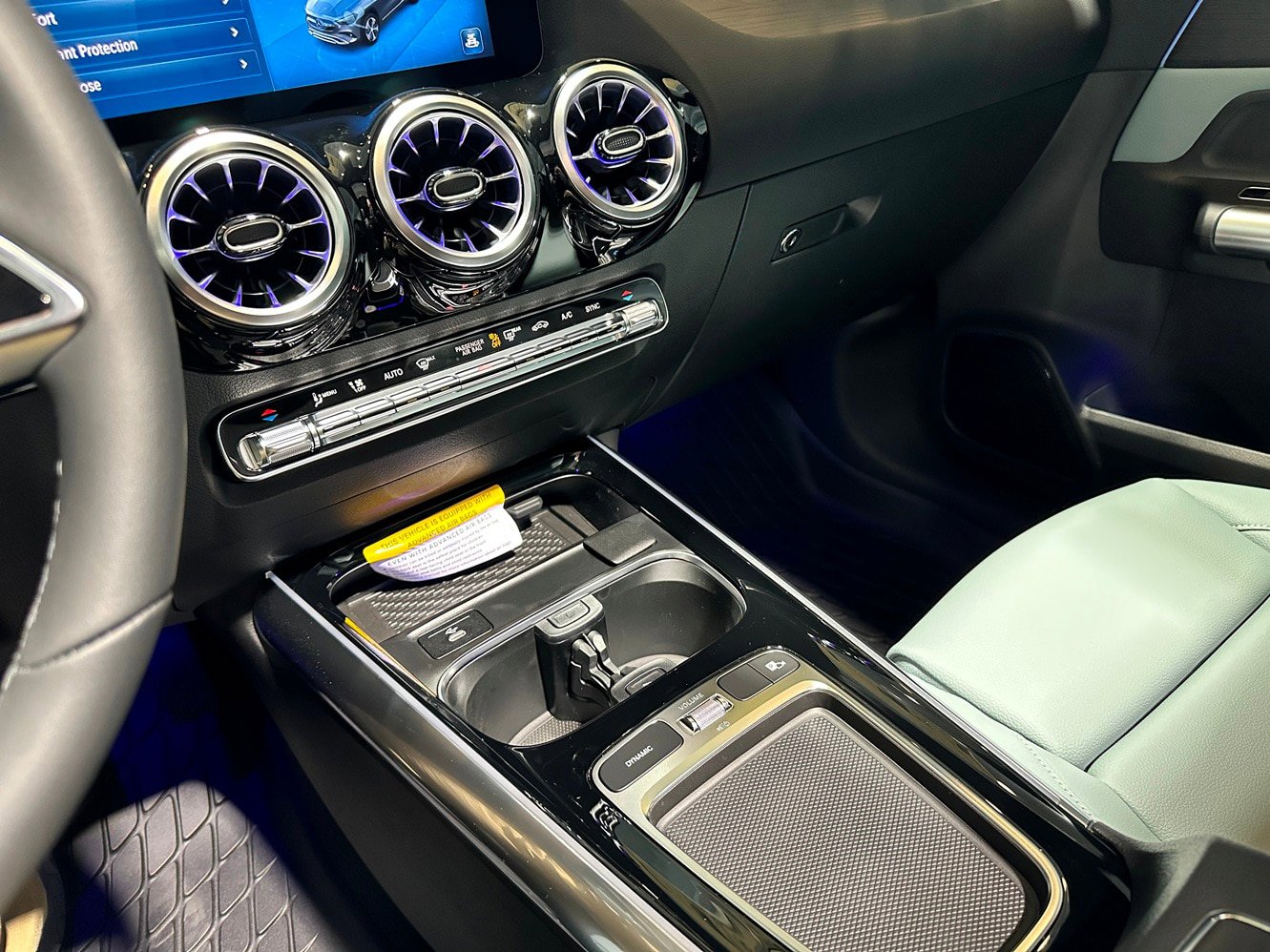 New 2026 Mercedes-Benz GLA 250 4MATIC image 12
