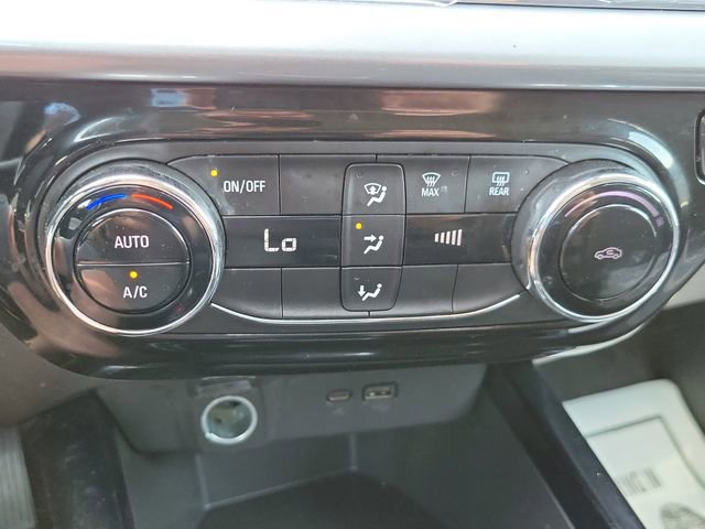 Used 2024 Chevrolet Trax LT image 22