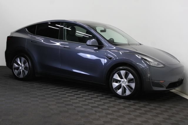 Used 2021 Tesla Model Y Long Range AWD/4WD image 3