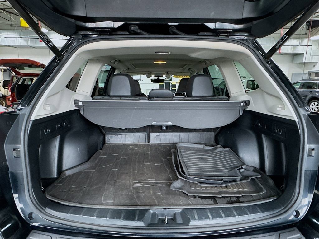 Used 2021 Subaru Forester Limited image 25