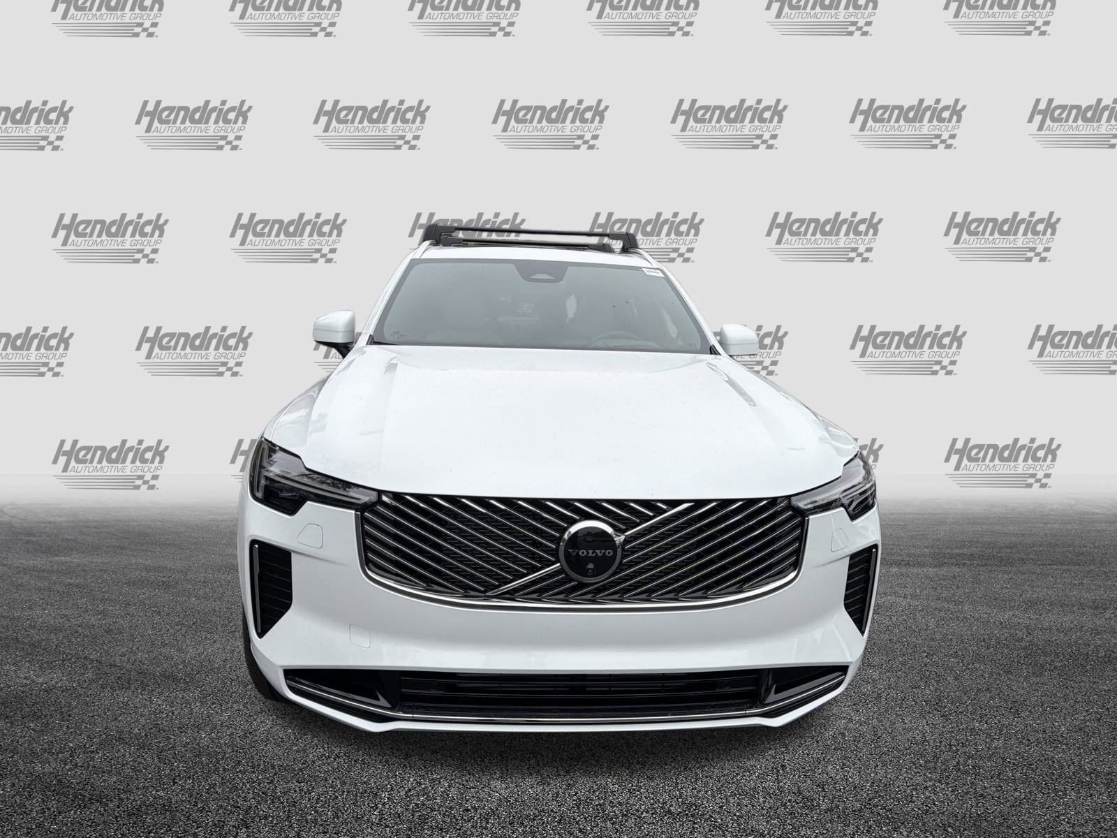 New 2026 Volvo XC90 T8 Ultra w/ Lounge Package image 3