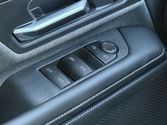 New 2026 GMC Sierra EV Elevation image 32