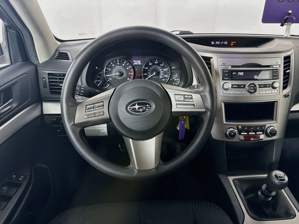 Used 2011 Subaru Outback 2.5i AWD/4WD image 24