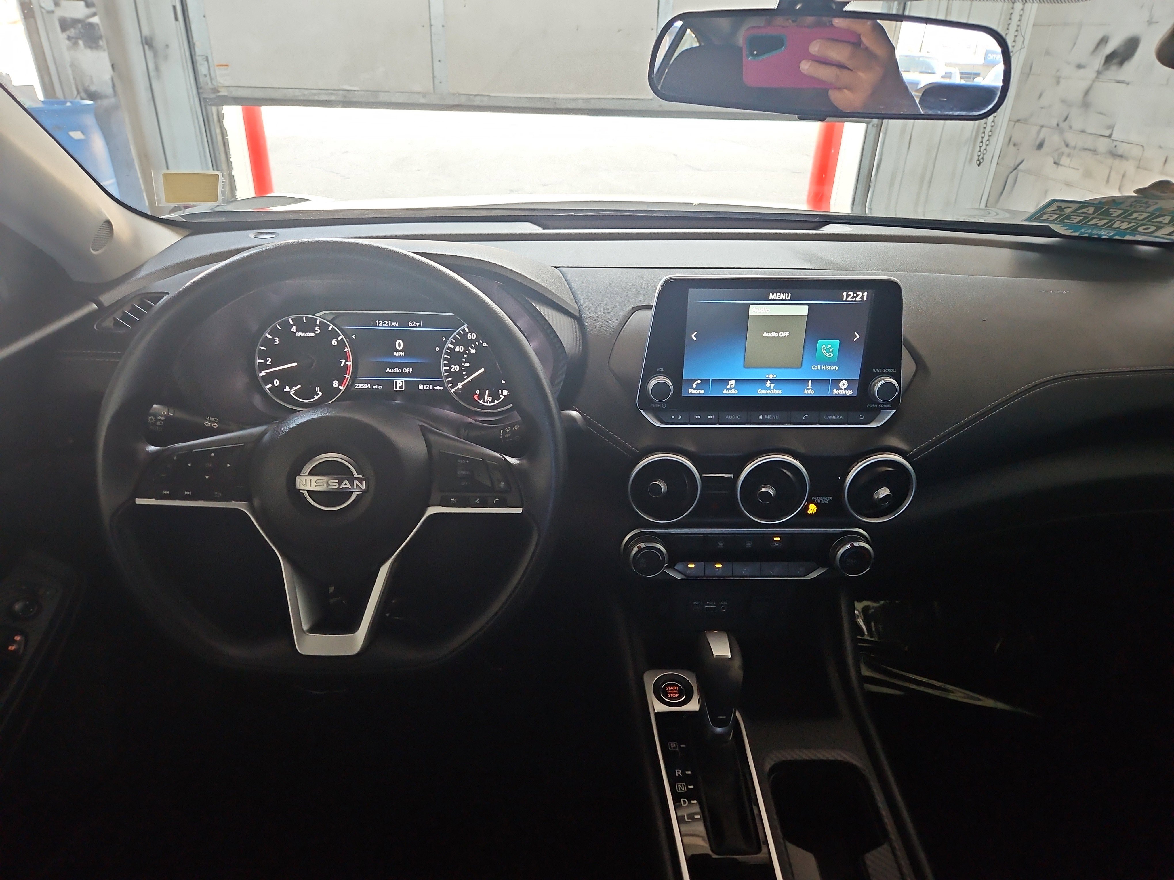 Used 2024 Nissan Sentra SV FWD image 14