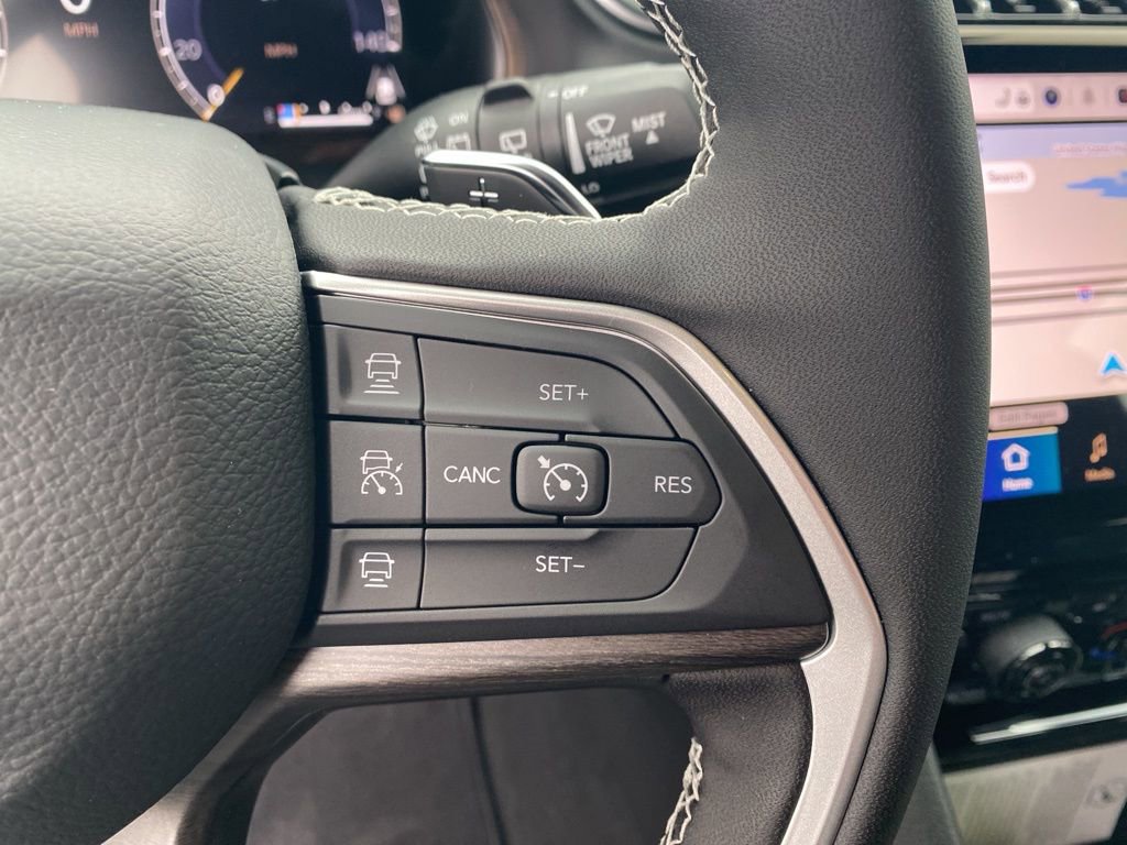 New 2025 Jeep Grand Cherokee L Limited image 19