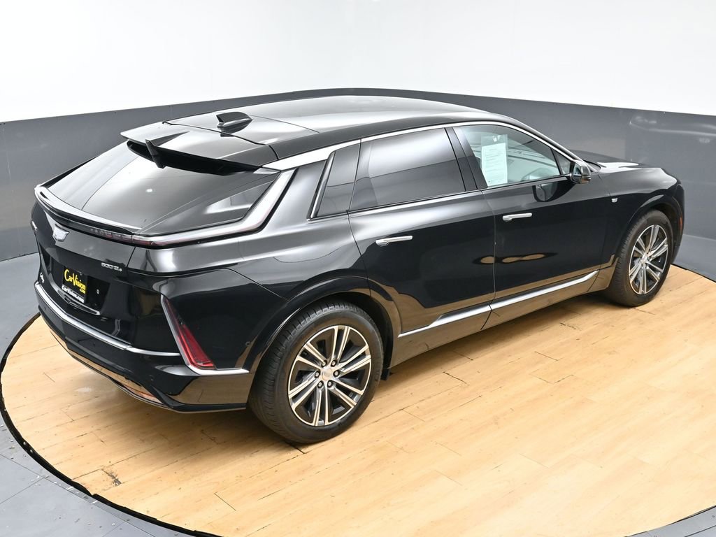 Used 2024 Cadillac Lyriq Luxury AWD/4WD image 46