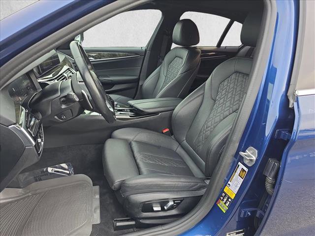 Used 2022 BMW 530i xDrive w/ Convenience Package image 15
