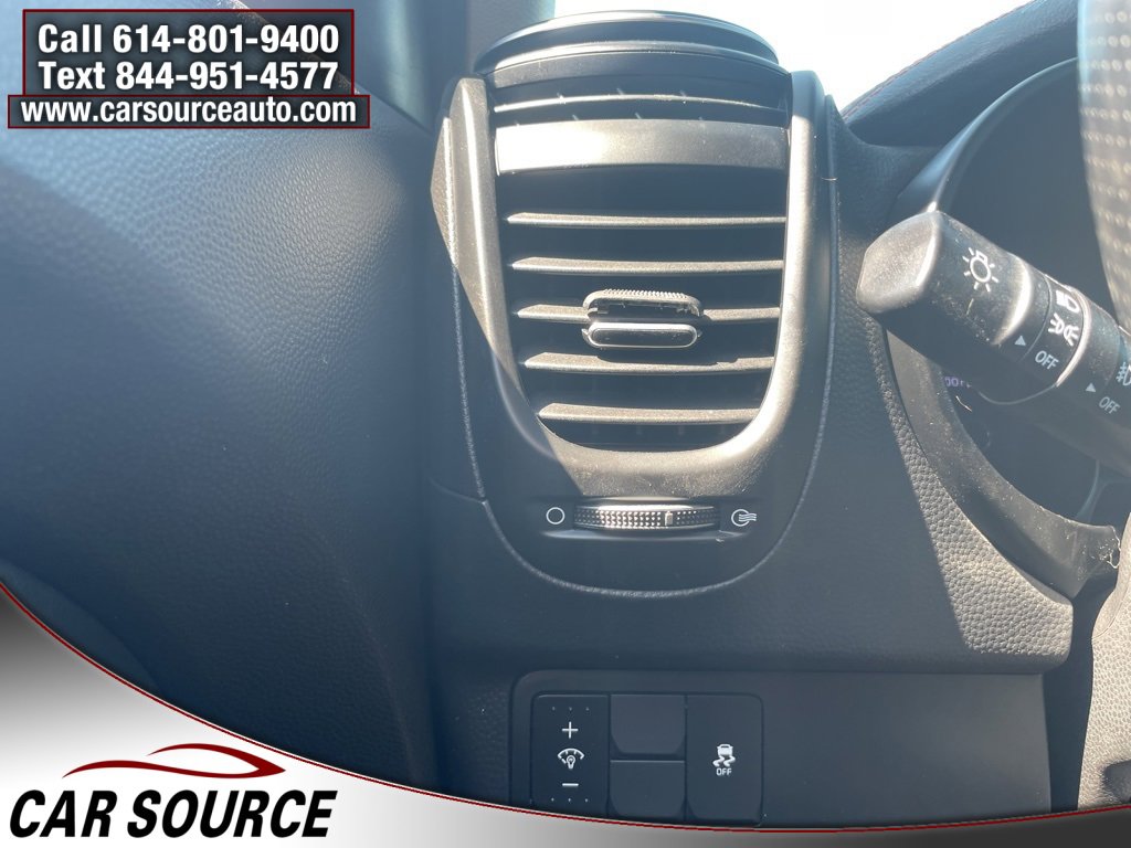 Used 2018 Kia Soul ! image 20