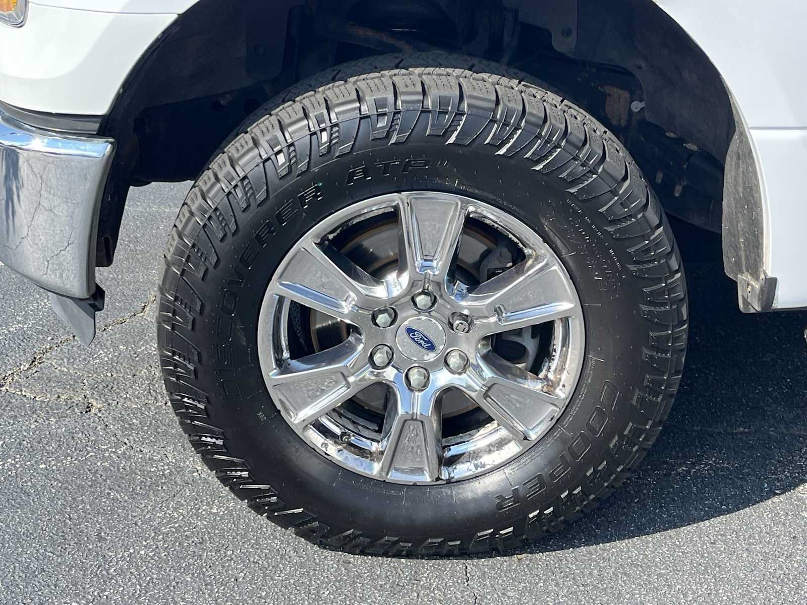 Used 2016 Ford F150 XLT w/ Equipment Group 302A Luxury AWD/4WD image 7