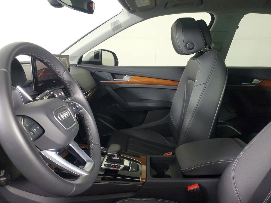 Used 2023 Audi Q5 2.0T Premium Plus w/ Premium Plus Package image 22