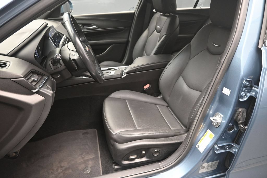 Used 2024 Cadillac CT4 Premium Luxury w/ Climate Package RWD image 17