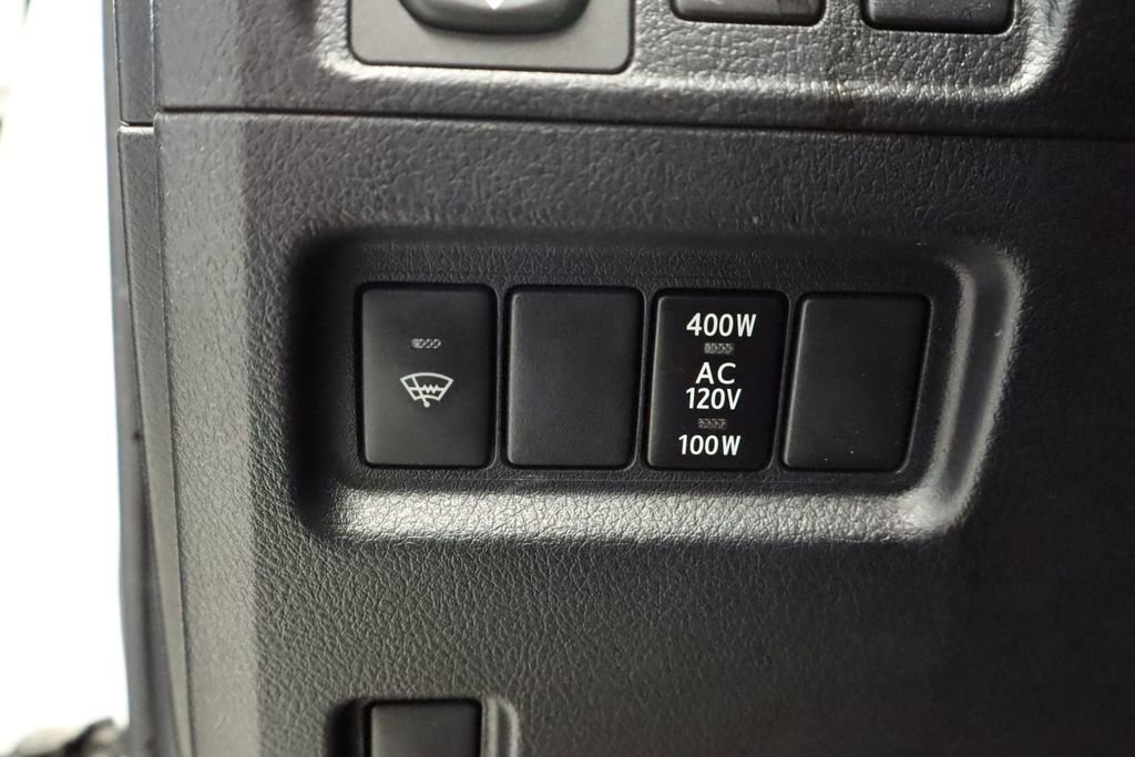 Used 2018 Toyota 4Runner SR5 Premium image 31