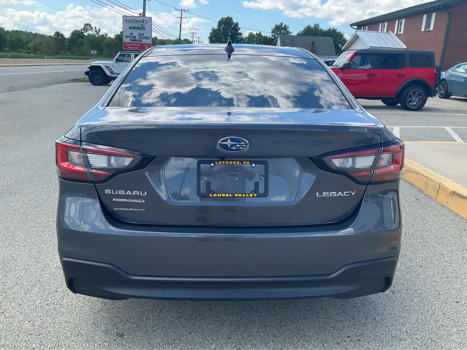 Used 2025 Subaru Legacy Premium AWD/4WD image 4