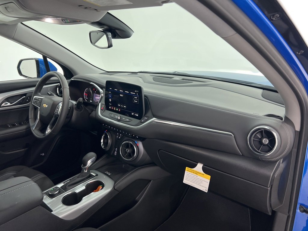 New 2026 Chevrolet Blazer LT w/ Convenience Package image 25