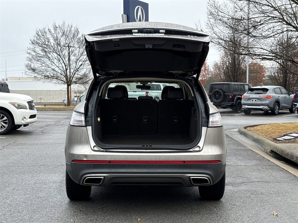 Used 2019 Lincoln Nautilus Reserve image 15