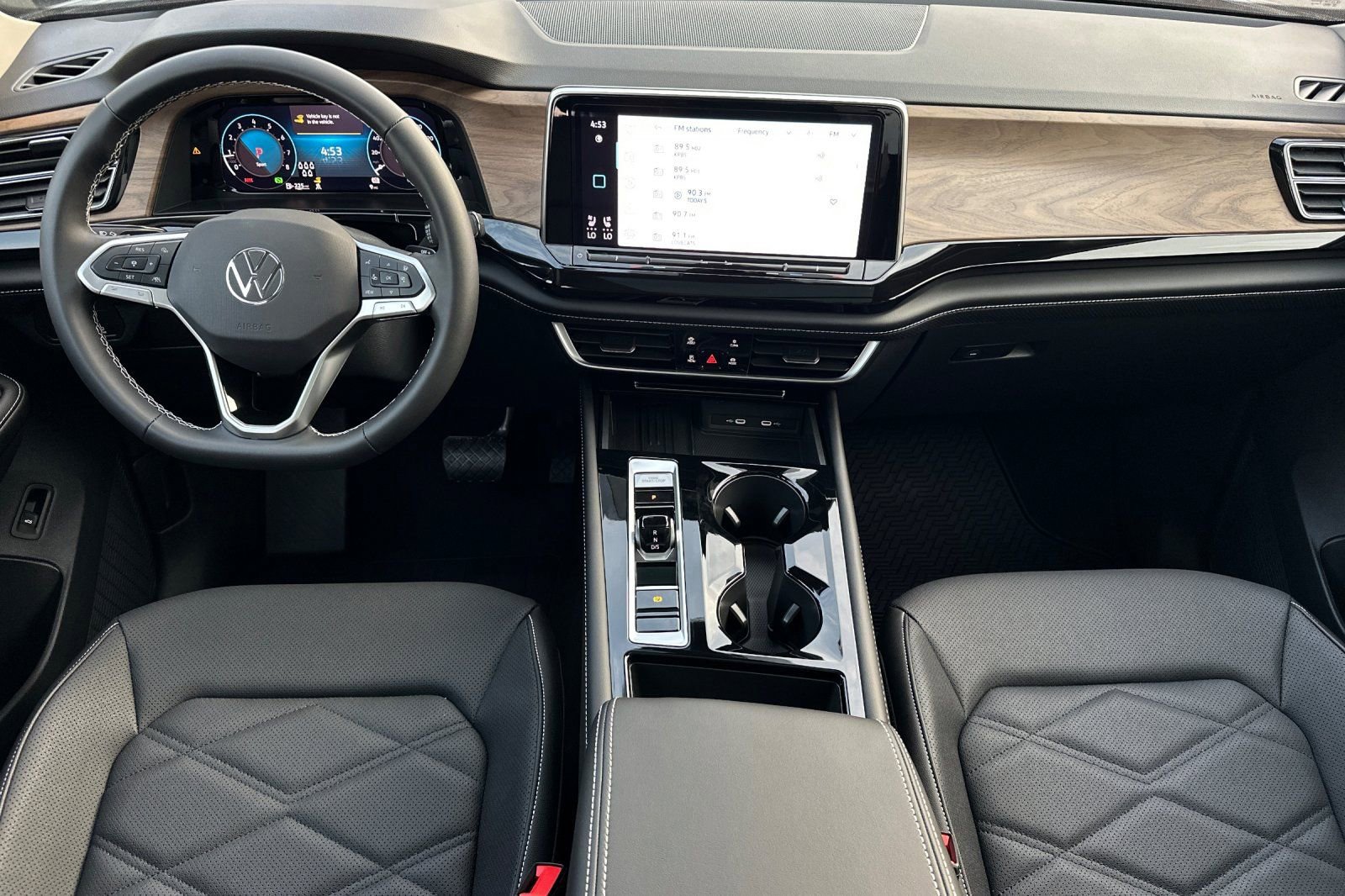 New 2026 Volkswagen Atlas SE image 11