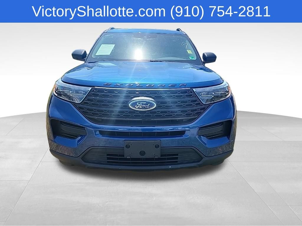 Used 2023 Ford Explorer XLT RWD image 3