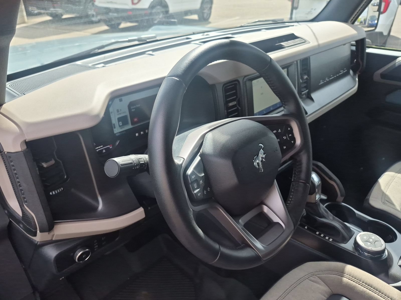 Used 2023 Ford Bronco Big Bend AWD/4WD image 11