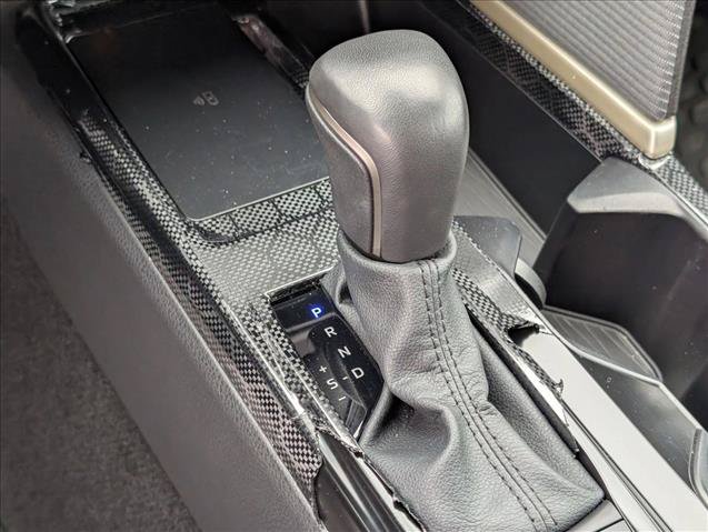 Used 2026 Toyota Camry SE FWD image 12