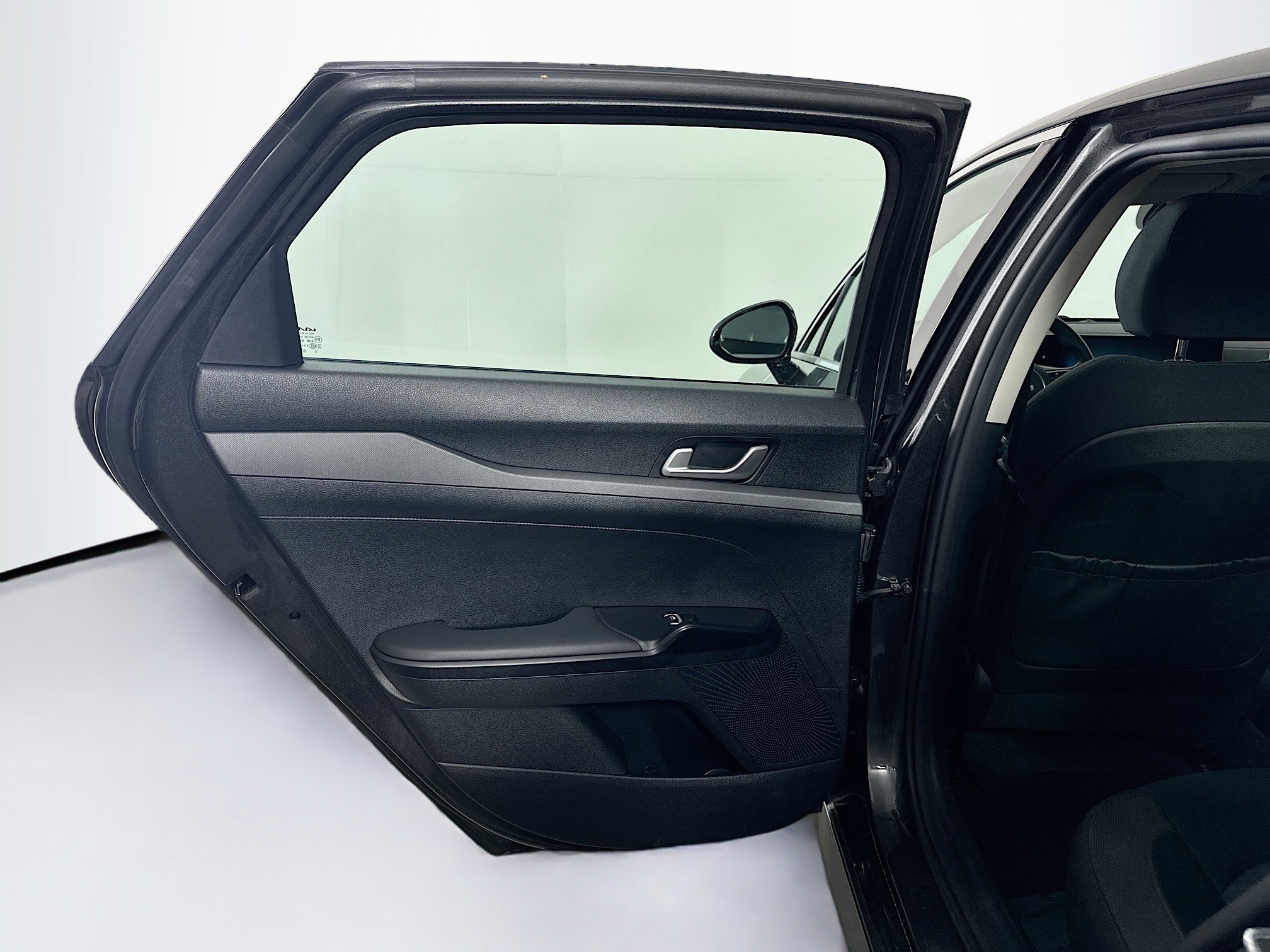 Used 2025 Kia K5 LXS image 25