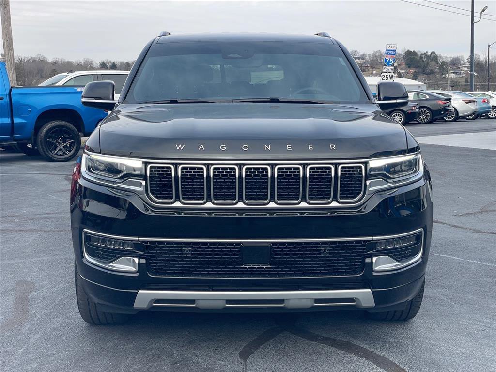 Used 2023 Jeep Wagoneer Series II image 2