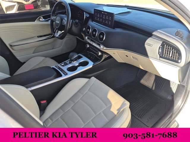 Certified 2023 Kia Stinger GT2 image 14