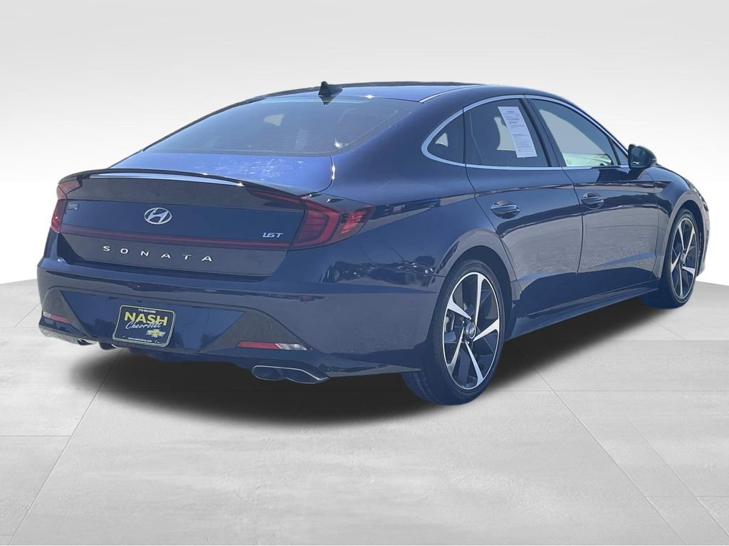 Used 2021 Hyundai Sonata SEL Plus w/ Preferred Accessory Package FWD image 3