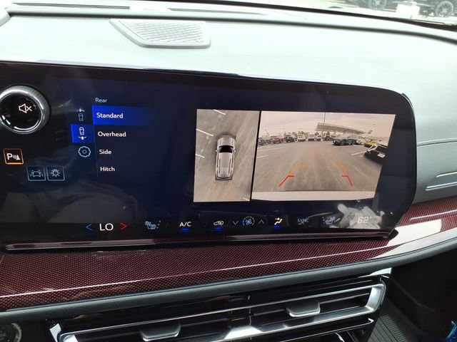 New 2026 Chevrolet Traverse Z71 w/ Enhanced Driving Package AWD/4WD image 14