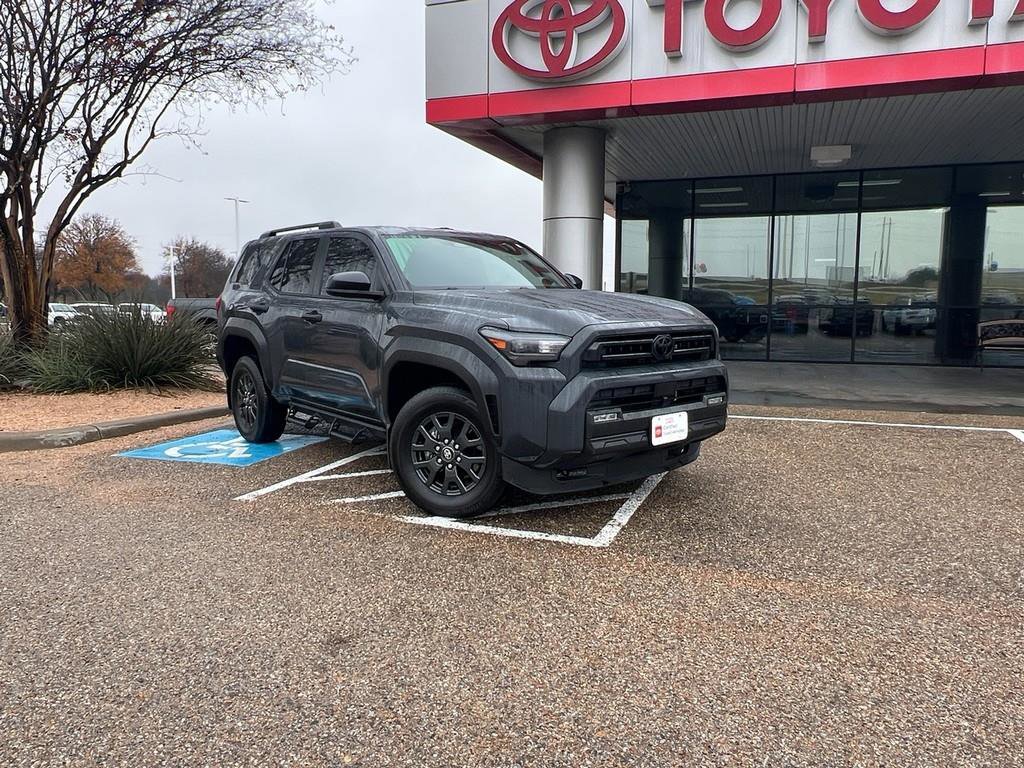 Used 2025 Toyota 4Runner SR5 image 25