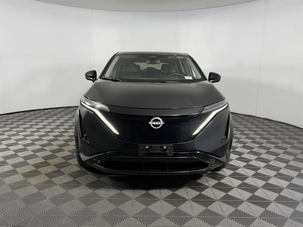 Used 2023 Nissan Ariya AWD image 5