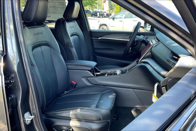 New 2025 Jeep Grand Cherokee L Overland image 28