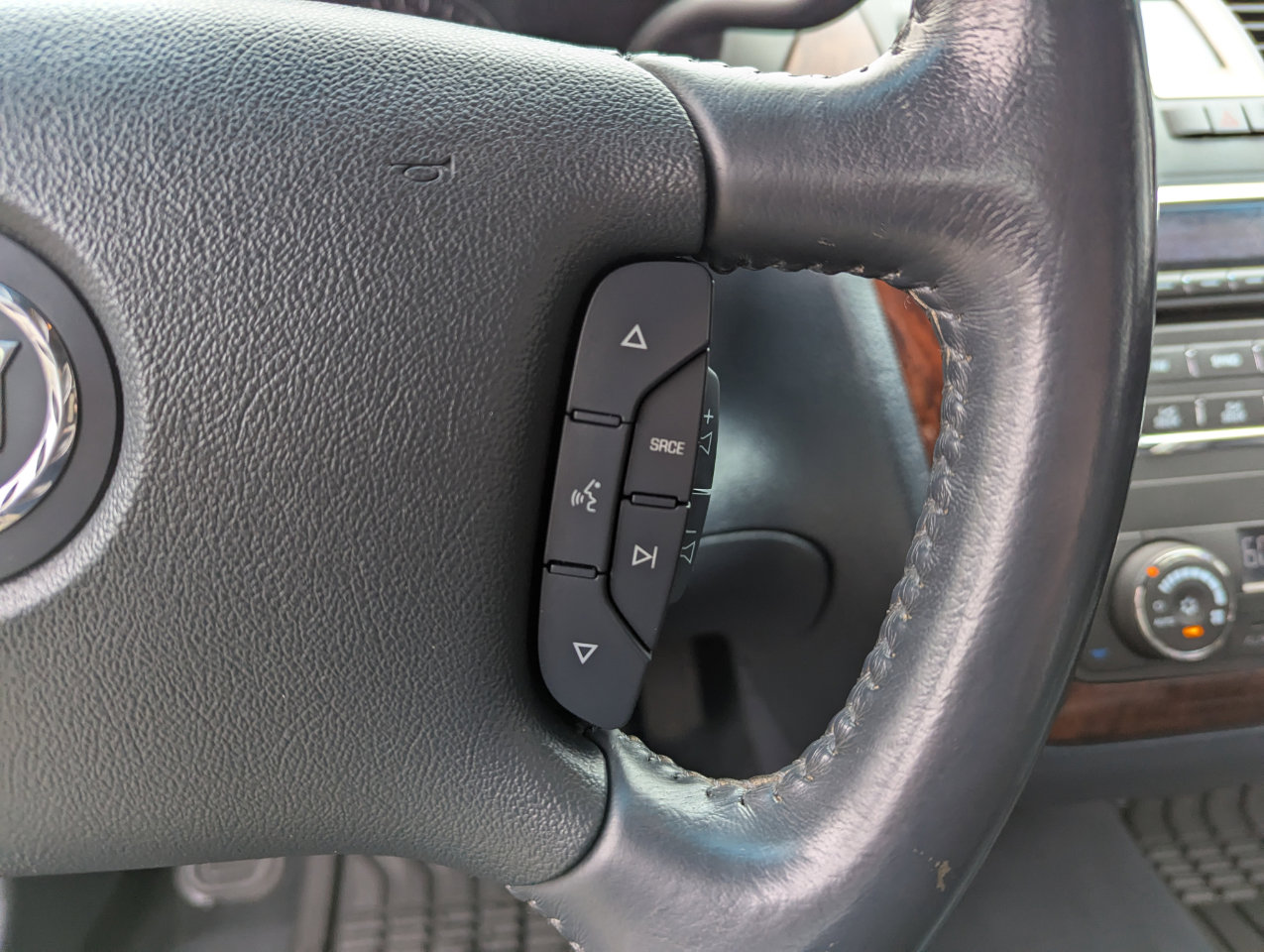 Used 2007 Cadillac DTS image 17