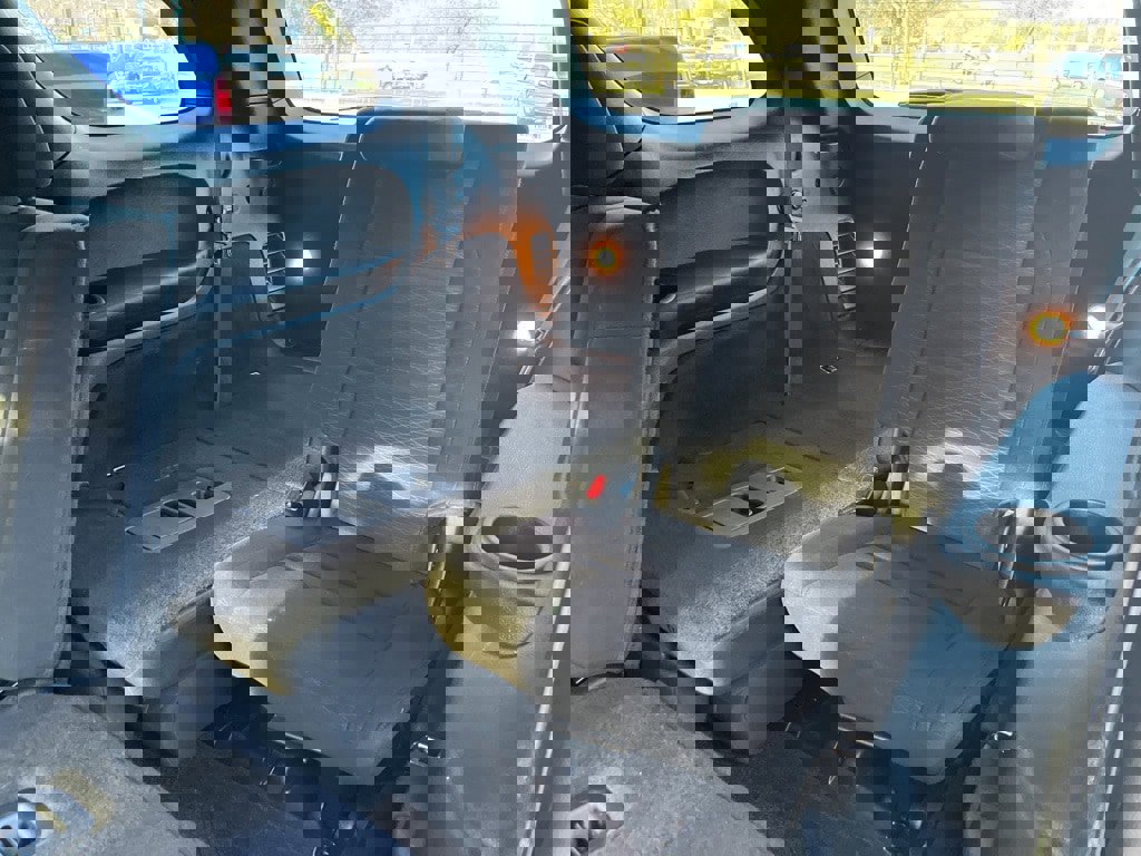 Used 2018 Dodge Durango SXT w/ Quick Order Package 2BB image 9