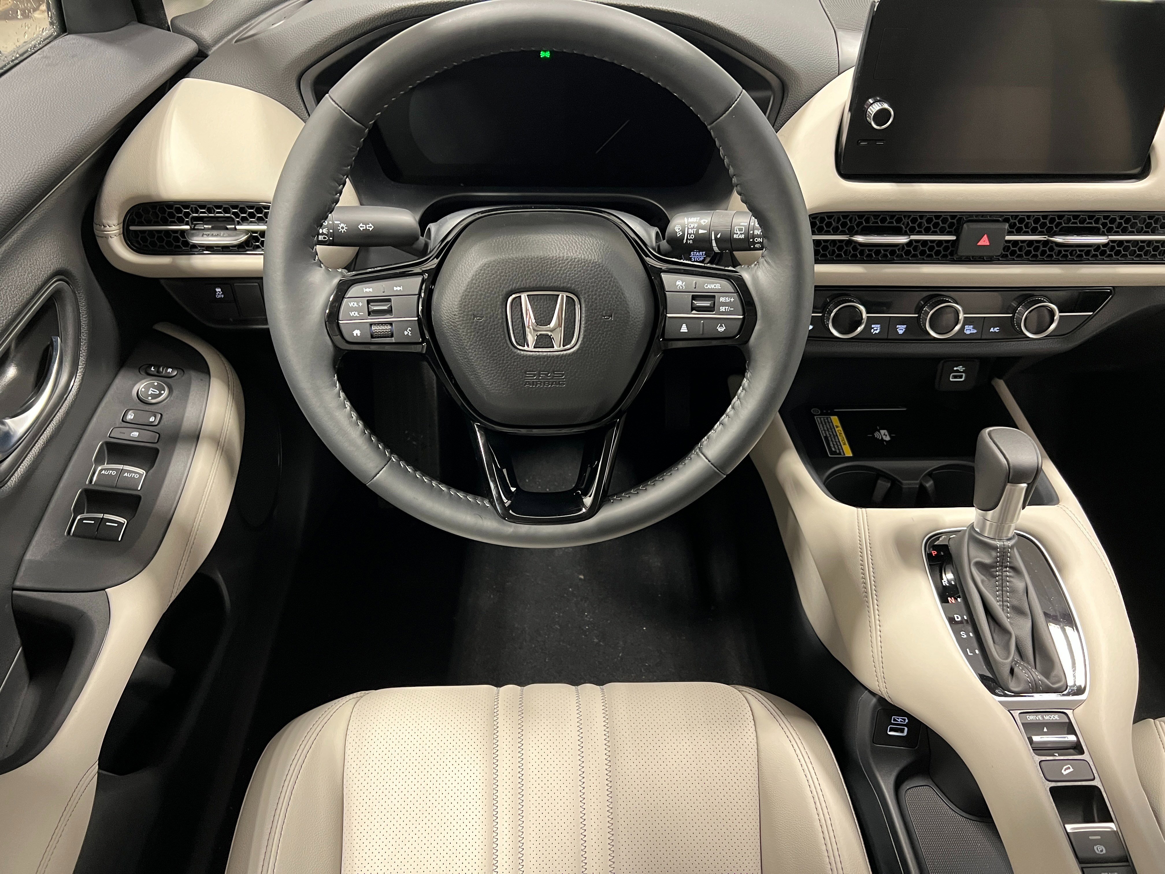 New 2025 Honda HR-V EX-L image 8