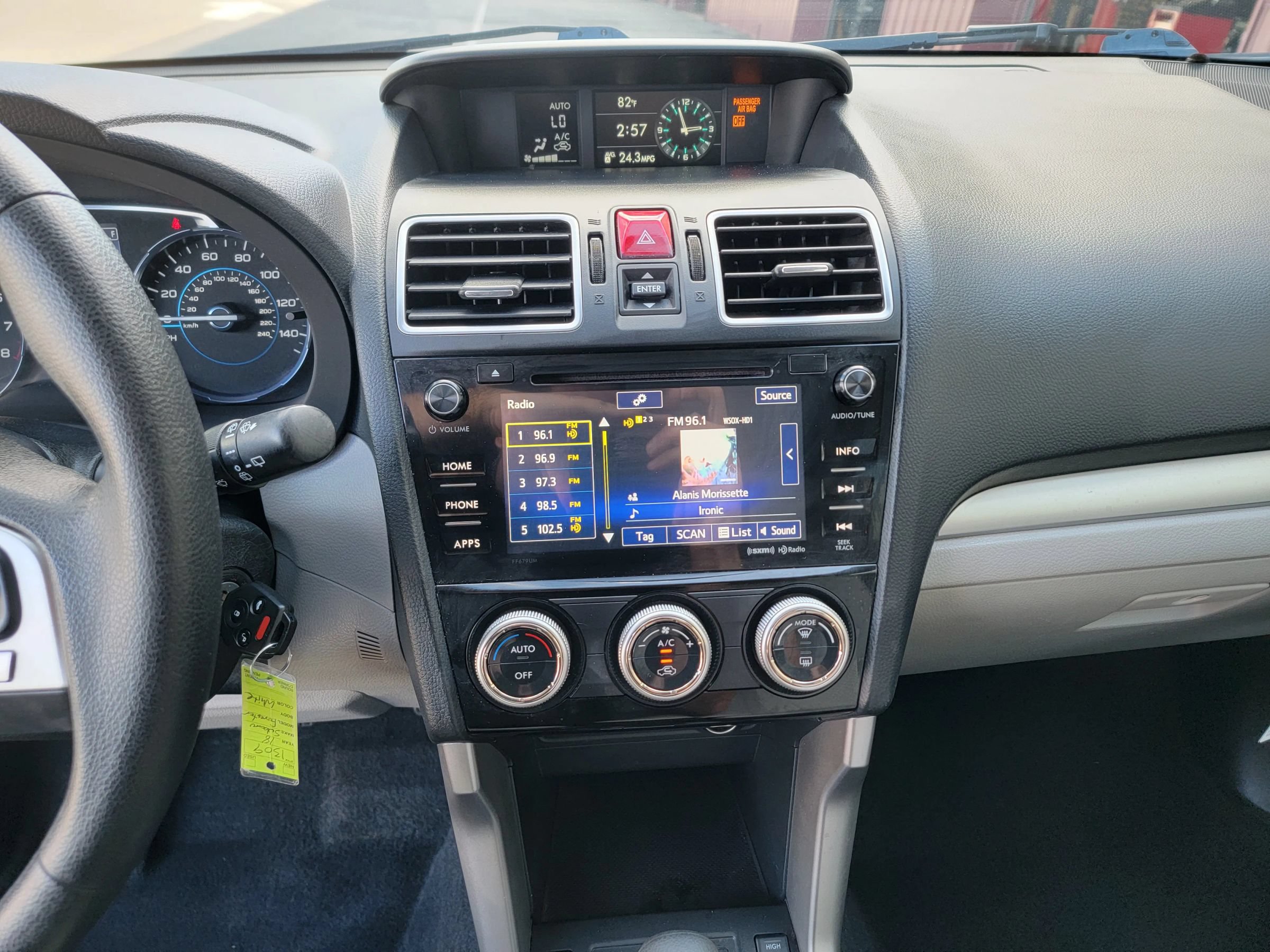 Used 2018 Subaru Forester 2.5i Premium AWD/4WD image 21