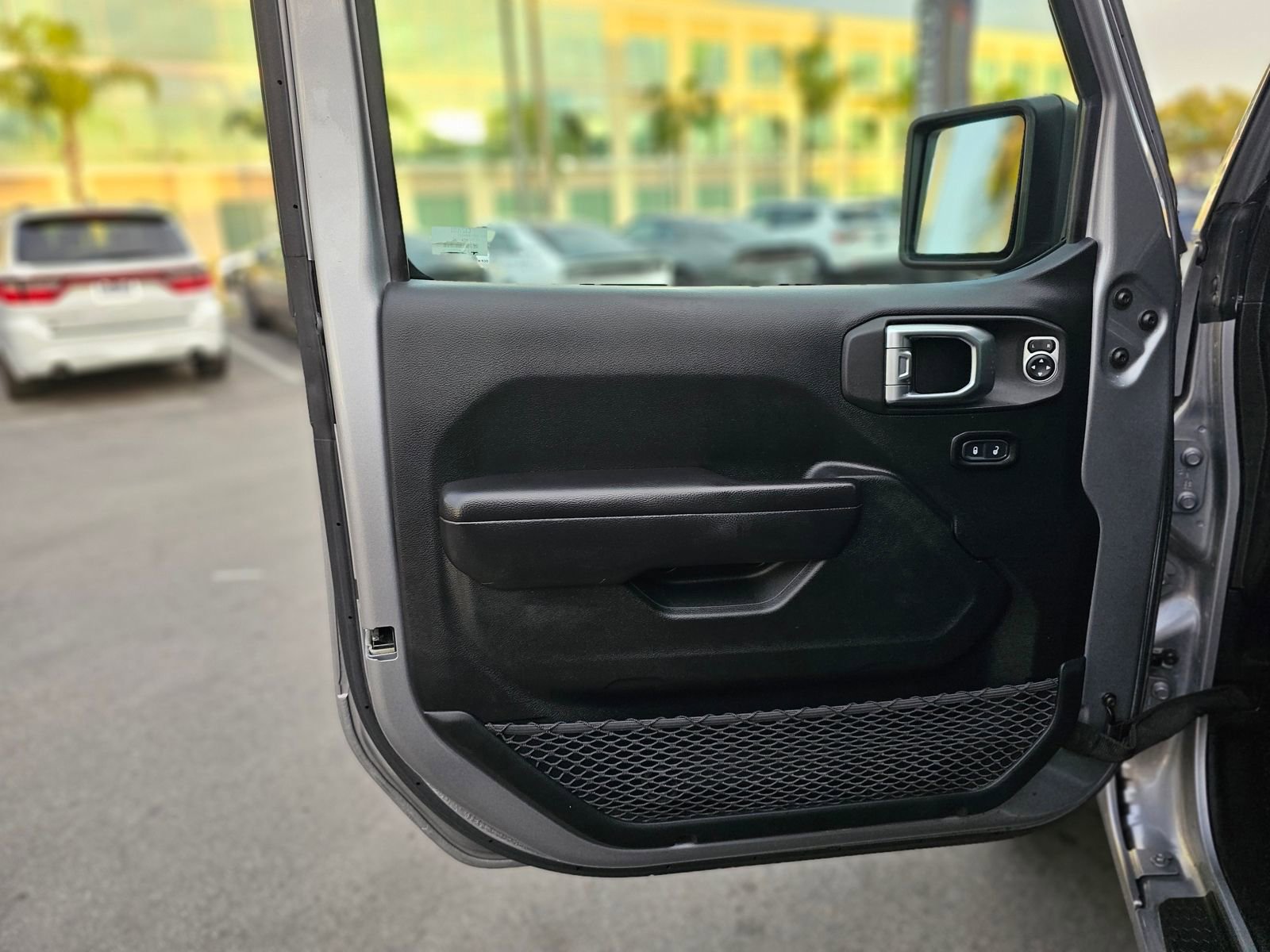 Used 2020 Jeep Wrangler Sport image 20