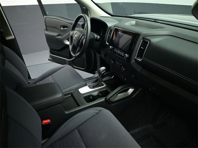 Used 2024 Nissan Frontier SV w/ SV Convenience Package image 38
